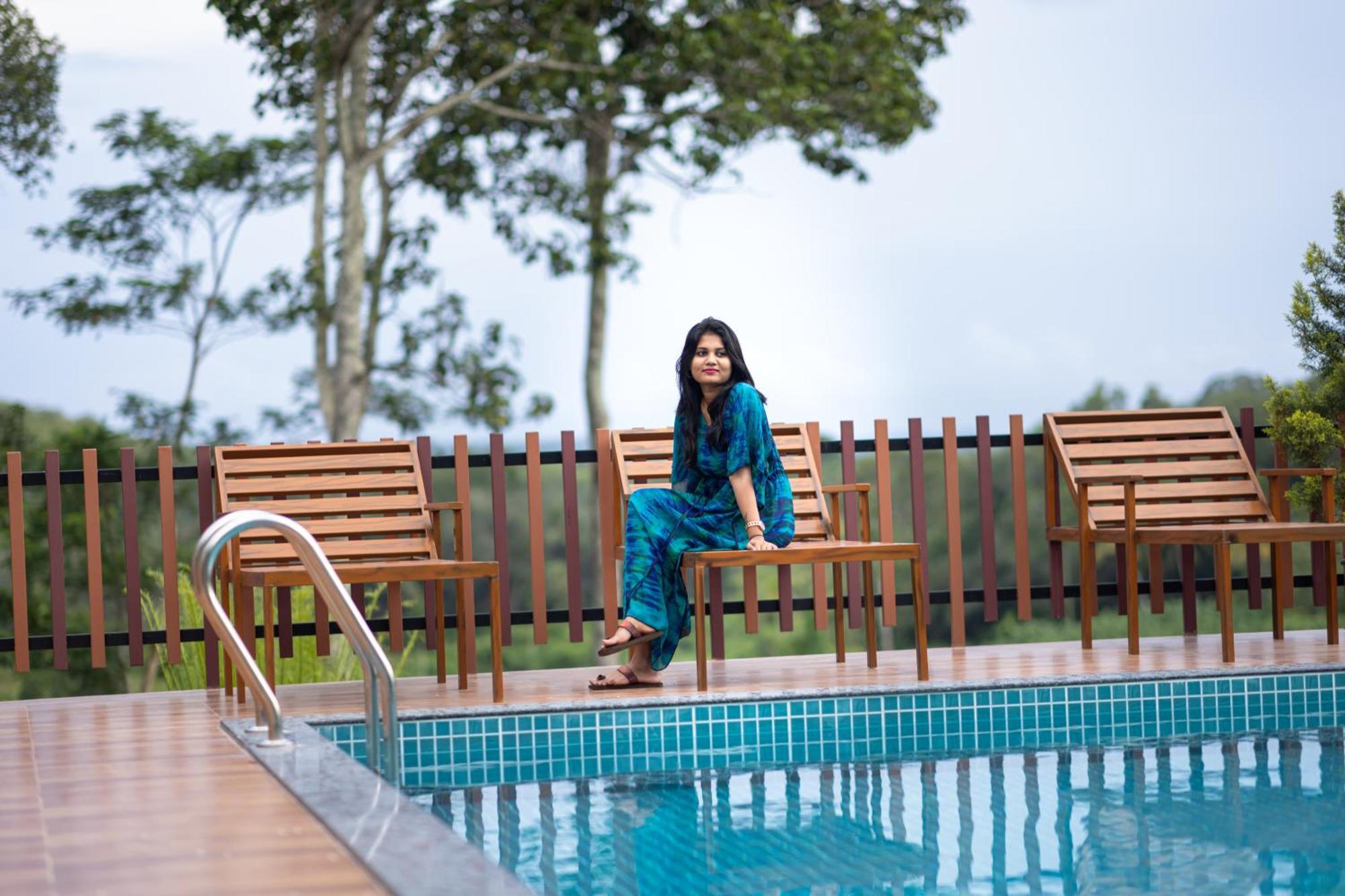 Delano Residency Hotel Kaliyal Exterior photo